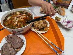 -德元兰州纯汤牛肉面(龙阳路店)
