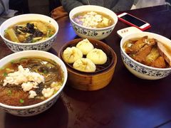 -朱鸿兴面馆(镇湖店)