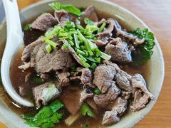 -大众跷脚牛肉馆·非遗传承单位(峨眉山店)