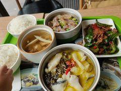 -老乡鸡(武汉中南梅苑小区地铁站店)