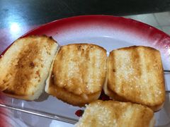 -小胡子烧烤(江汉路店)