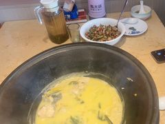 -陈大锅·岳阳鱼馆·地道岳阳菜(美食街店)