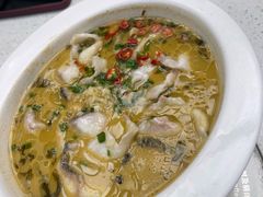 -肥仔文澳门猪骨煲(南京西路店)