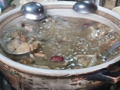 -东巴谷野生菌火锅餐厅