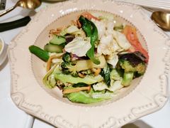 黑松露椰子油炒杂菜-闻见中国海南菜(K11店)