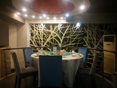 -琬苑鸽庄·川粤融合菜(解放碑总店)