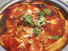 -吕氏疙瘩汤·海鲜新鲁菜(凯德mall新都心店)