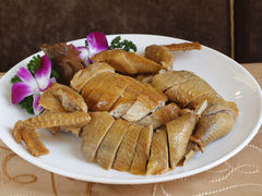 秘制香鸡-清雅轩·清真菜·传统菜•融合菜(滑翔店)