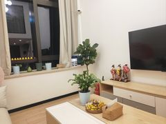 -八号公馆·老上海SPA(深圳北站店)