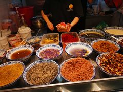 -八一路好吃街(雨田商务大厦店)