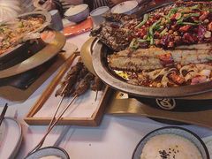 -鸣记脆皮烤鱼·海鲜烤鱼(三八广场店)