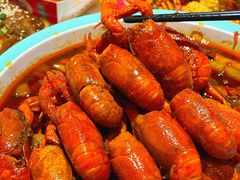 招牌秘制口味油焖虾-吉利龙虾·新派海鲜烧烤