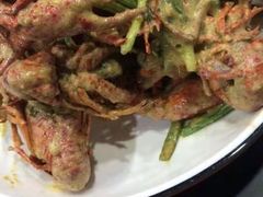 -虾弄弄海派小龙虾·牛羊蝎子火锅