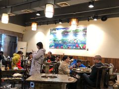大堂-肖肖酸萝卜鱼火锅(总店)