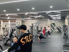 -美航国际健身(北京华联店)