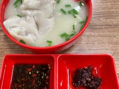 -张太婆老妈蹄花川菜馆·中华餐饮老字号(望平街店)