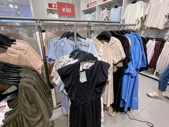 -H&M(华润万象城店)