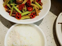 -江渔儿酸菜鱼(曜一城店)