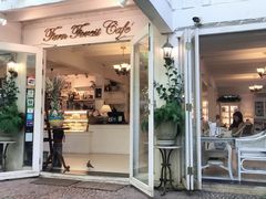 -Fern Forest Cafe