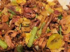 -老周家酱卤猪蹄私房菜(克拉玛依西街店)