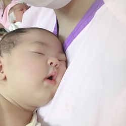 -莉泽月子中心(凯旋江景店)