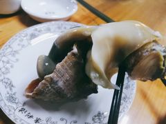 -亚龙湾8号(丁村万人海鲜广场店)