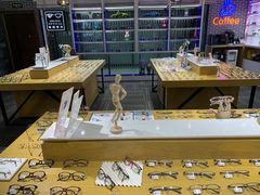 -鲸渝眼镜·浅目视光(春熙路店)