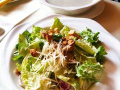 凯撒鸡肉沙拉-老井俄式餐厅