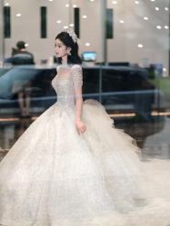 -拉瑞娜LaReine婚纱礼服高级定制