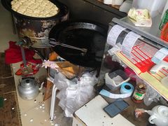 -黄阿姨锅贴大王(万航渡路店)