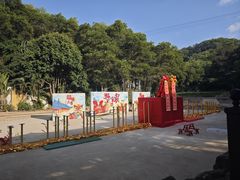 -龙凤山庄影视度假村