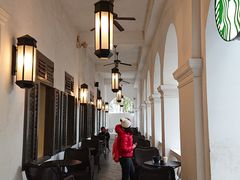 大堂-星巴克臻选(广州沙面店)