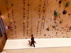 -ROCKPLUS攀岩馆(环宇城店)