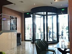 -国人川菜(李家村建东街店)