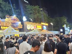 -龙湖杭州滨江天街