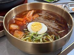 -围炉肉舍丹东海鲜烤肉·烤活鳗(步行街店)