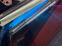 -鲨鱼皮汽车凹陷玻璃修复(静安店)