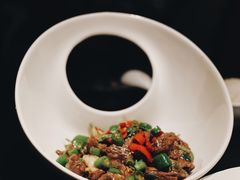 杭椒炒牛柳-老头儿油爆虾·1987杭州烟火味(湖滨银泰in77D区店)