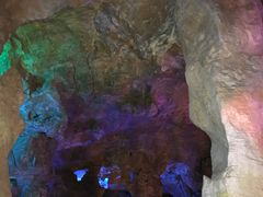 -泰安地下龙宫景区