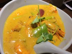 -大头虾越式风味餐厅(光明广场店)