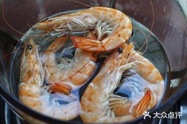 牛油果大虾沙拉