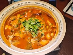 -魏铭鱼头捞饭(晋阳路店)