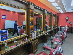 -贝勒爷专业男发