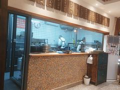 -白氏兄弟烧烤(富康路总店)