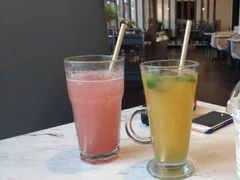 -必胜客(WOW中心城店)