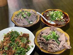 -小杨翘脚牛肉