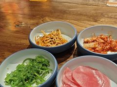 -明洞阿姨·韩式酱蟹烤肉·创意料理(三元桥店)