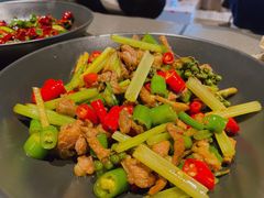 生爆羊肉丝-日上三甘(三里屯店)