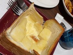 -港丽餐厅(正大店)