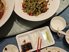 -凤凰园烤鸭店·唐山菜·传承花椒肉(老唐丰路店)